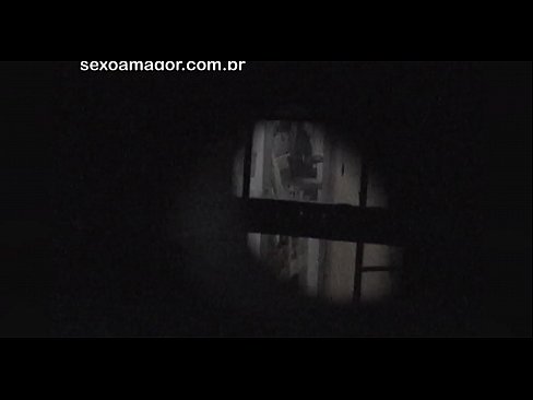 ❤️ Lourinho é secretamente filmado por um voyeur de bairro escondido atrás de tijolos ocos Porno de qualidade em pt-br.fullpornercom.ru